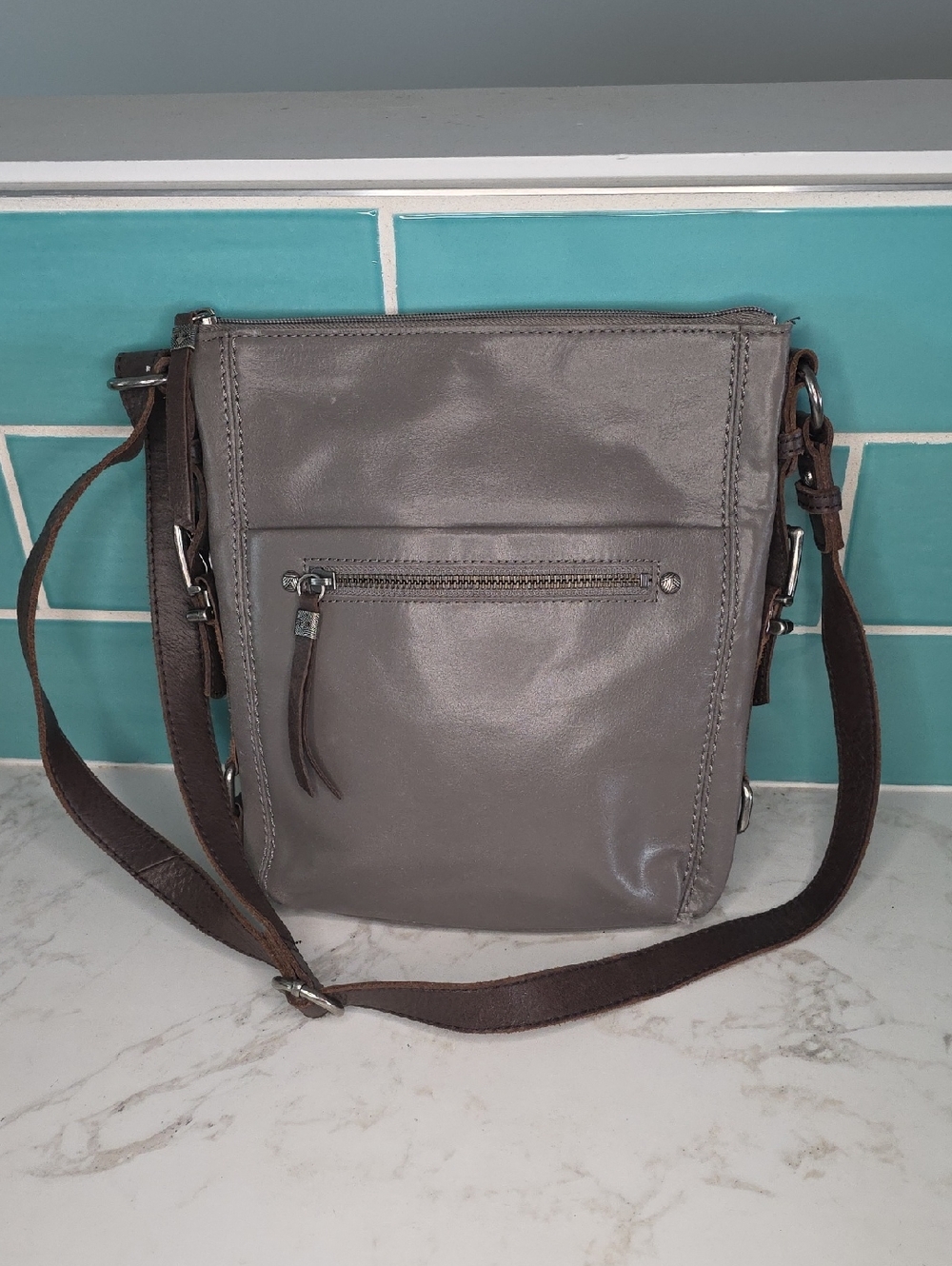 The Sak "Happy And Free" Sanibel Leather Crossbody Bag